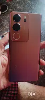 Vivo v29 8gn ram 128 intenal