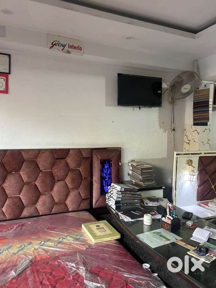 Infinix Led 32” 3 years ki warranty ke saath non usage h