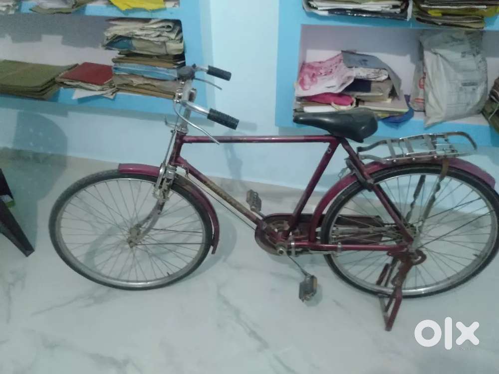 New cycle but mid rust in wheel 26t cycle ideal age 13 to 15