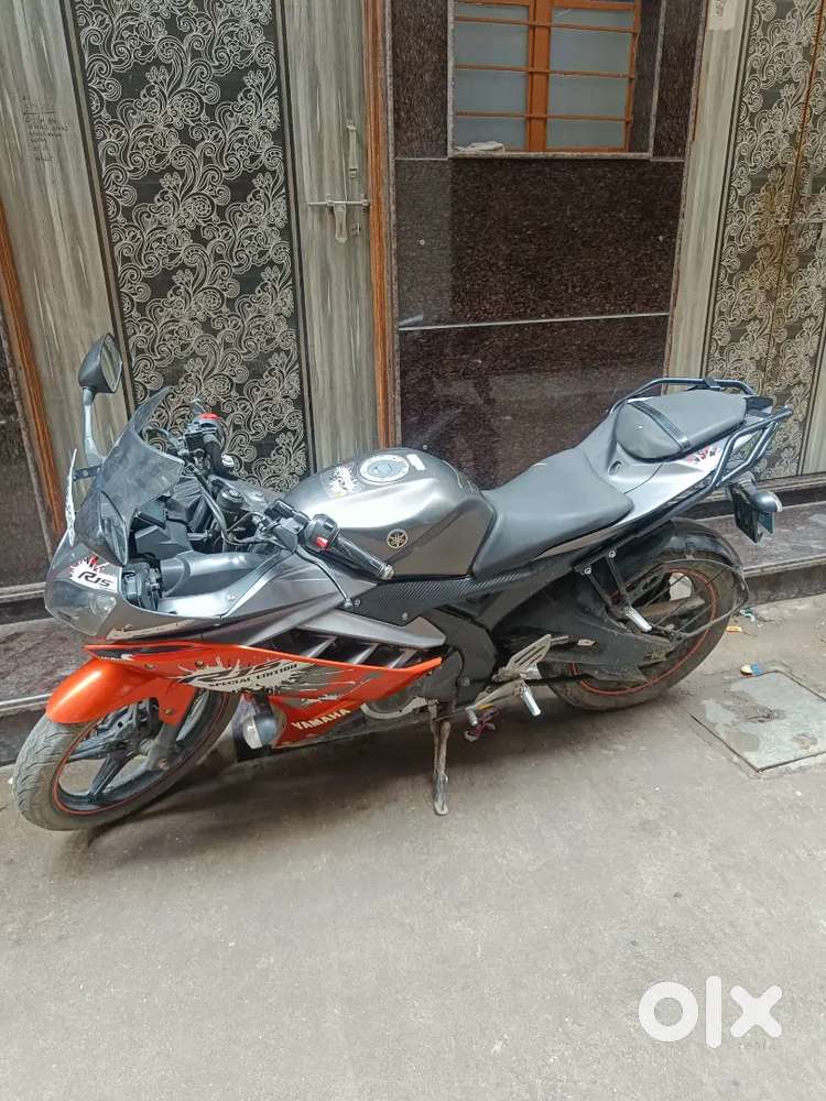 Good condition all original R15 V2