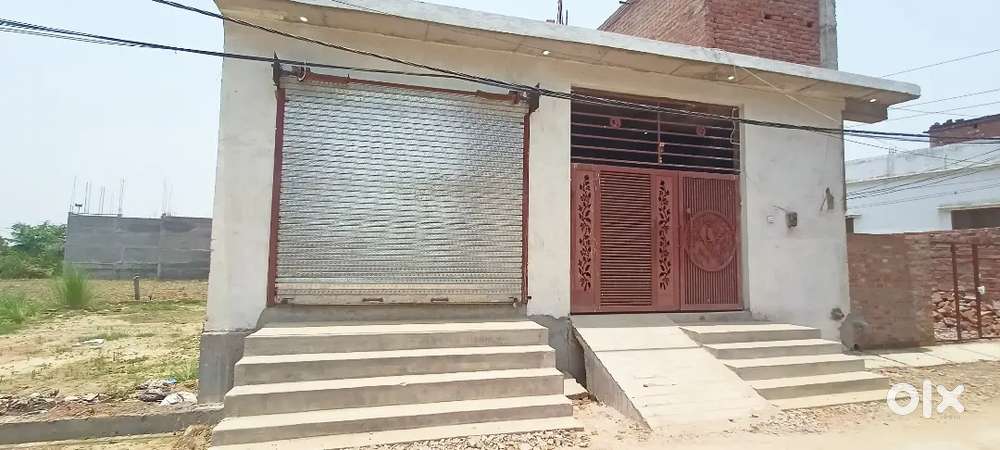 13*16 shop in subhasini nagar near padri bazar Gorakhpur