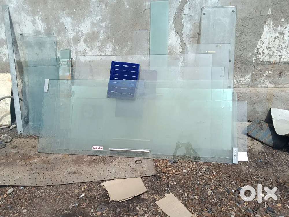 Glass table and glass door