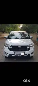Toyota Innova Crysta 2.7 GX Limited Edition 7 STR, 2024