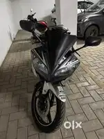 Yamaha R15 v2
