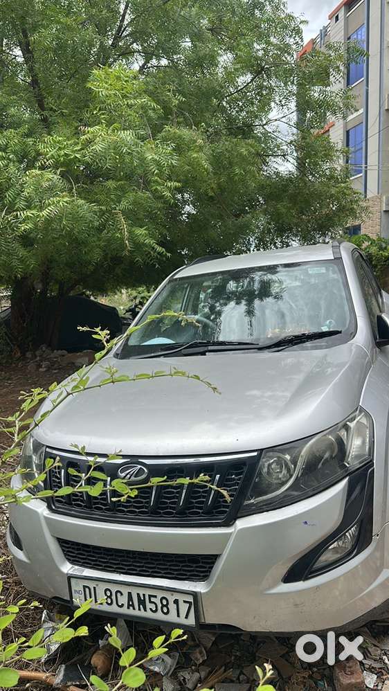 Mahindra XUV500 2016 Diesel 85000 Km Driven