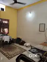 1 BHK FLAT AVAILABLE BACHELORS ALLOWED
