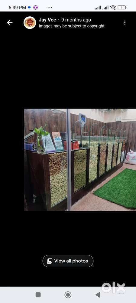 Nuts display counter