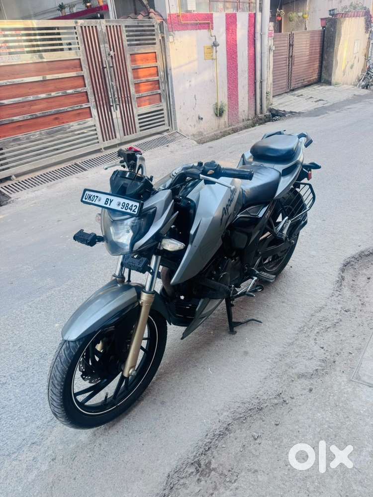 TVS Apache RTR 200 2017 Model km 35000 First Owner