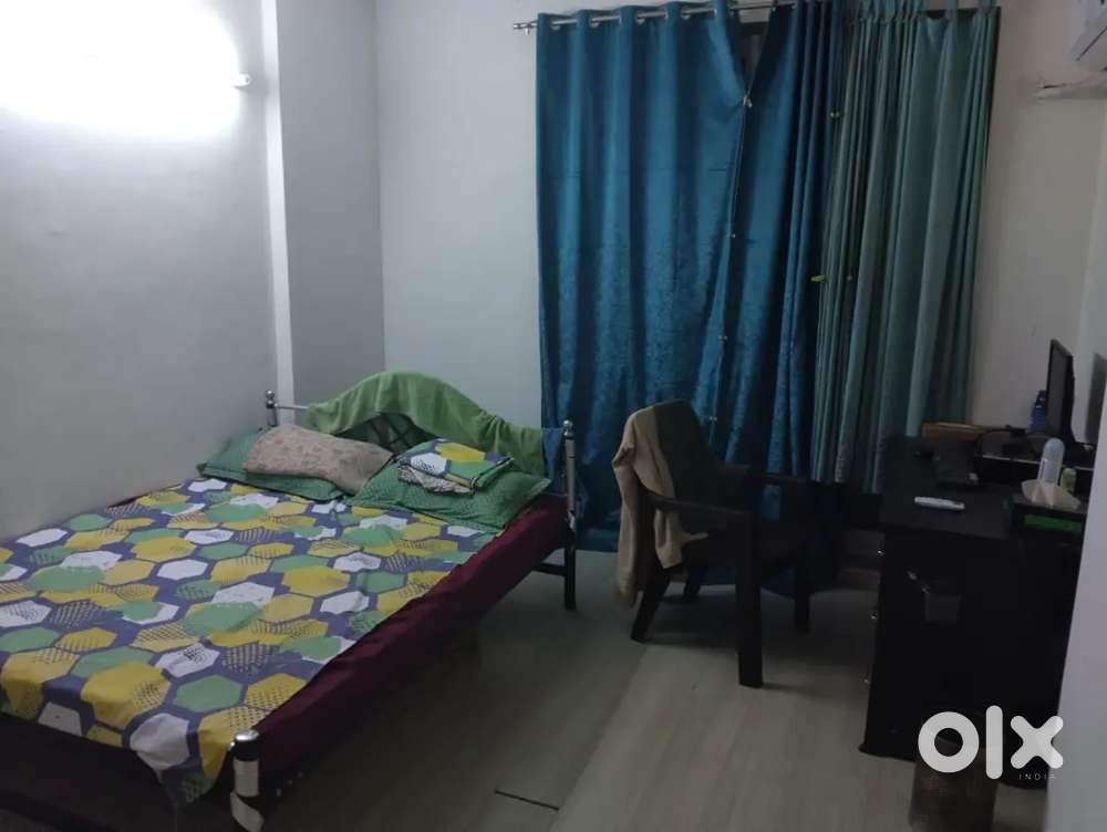 Pg for IT employees and college students