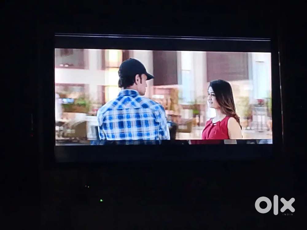 Realme smart tv Full in condition fully android 43 inch