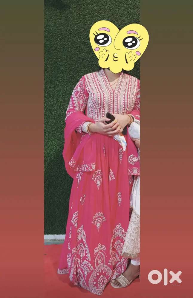 Designer gown original bill available