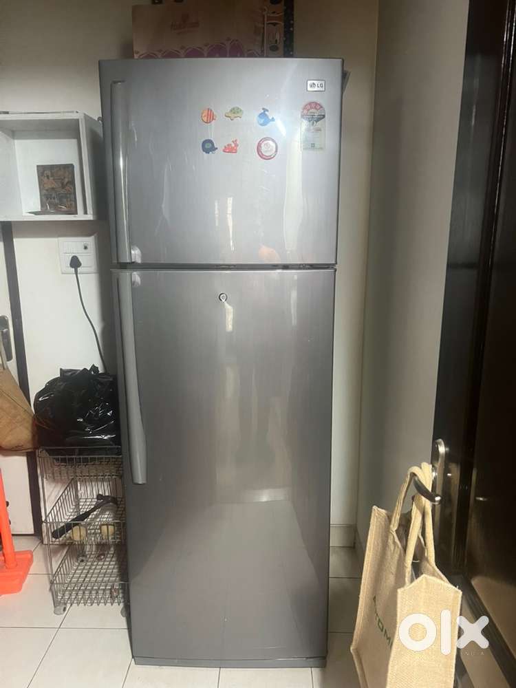 LG refrigerator 390 Ltr, 4 Star rating
