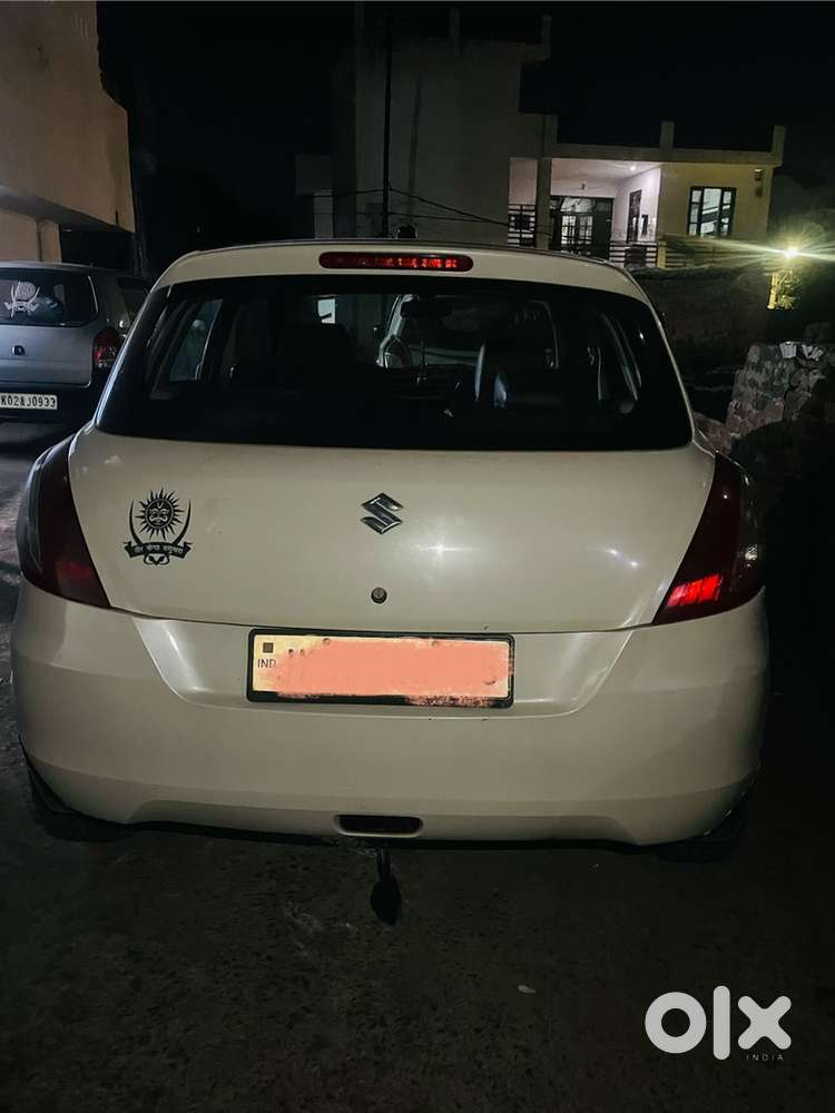 Maruti Suzuki Swift 2015 Diesel Well Maintained