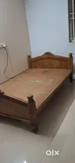 Queen size Wooden bed