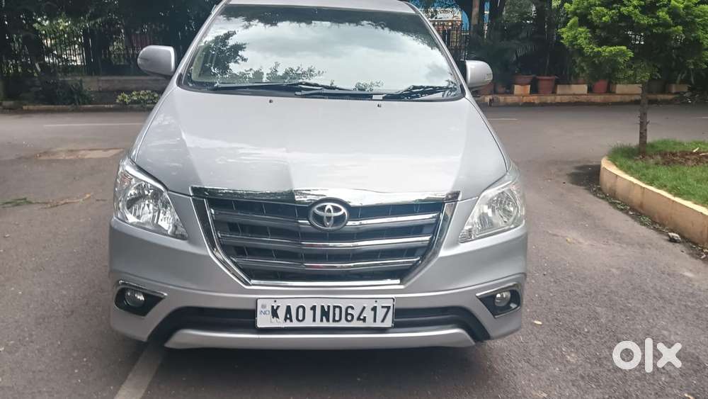 Toyota Innova 2.5 ZX Diesel 7 Seater BSIII, 2014, Diesel