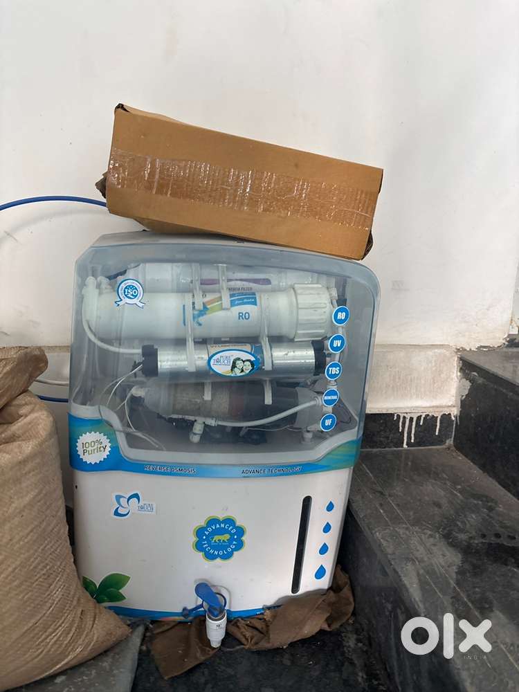Water purifier at give away price