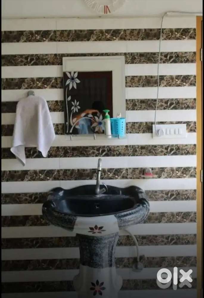 Room for rent opposite new Roadways