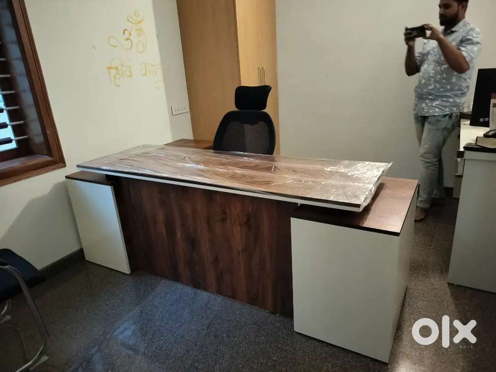 Brand new MD table with free delivery