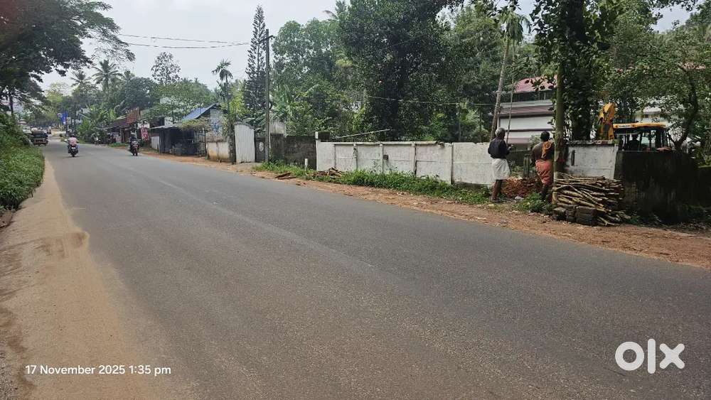KOLLAM KOTTARAKKARA HIGHWAY FRONTAGE 18.00 MTR
