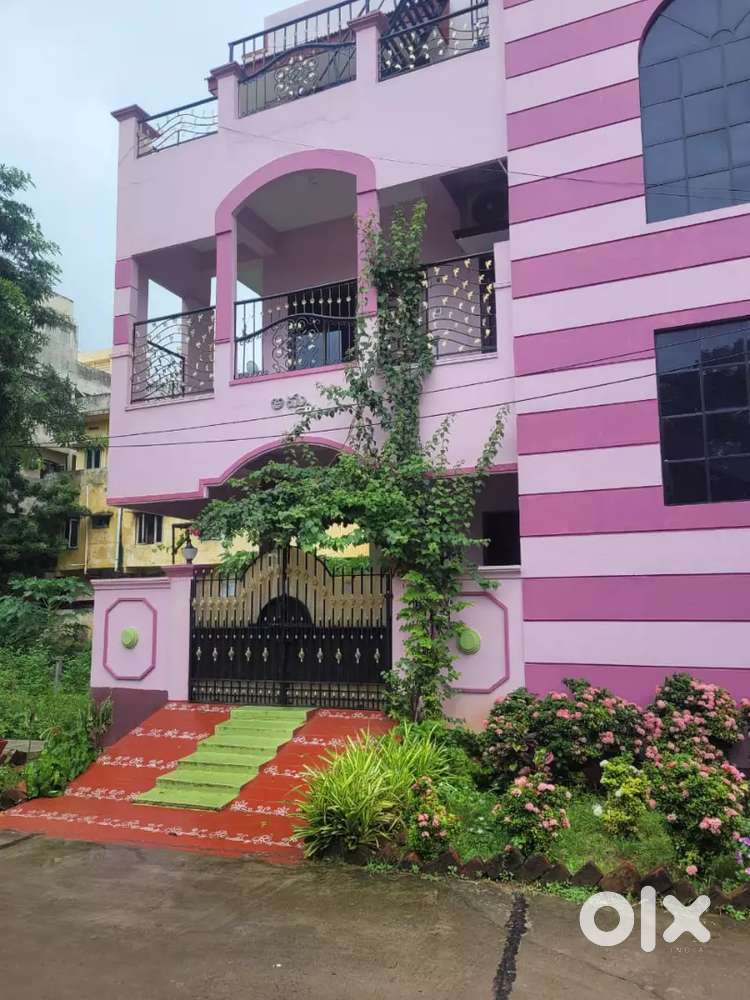 Accommodation available for Working Women or Girls Students
