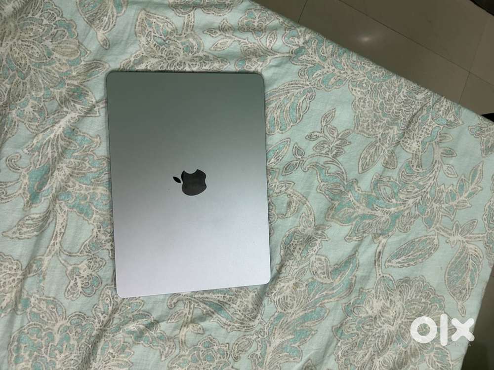 MacBook Air M2