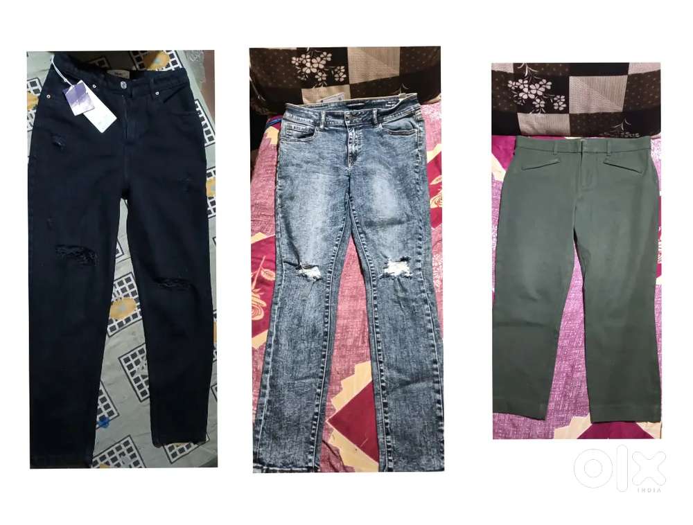 Ladies 2 torn jeans and ankle length pants