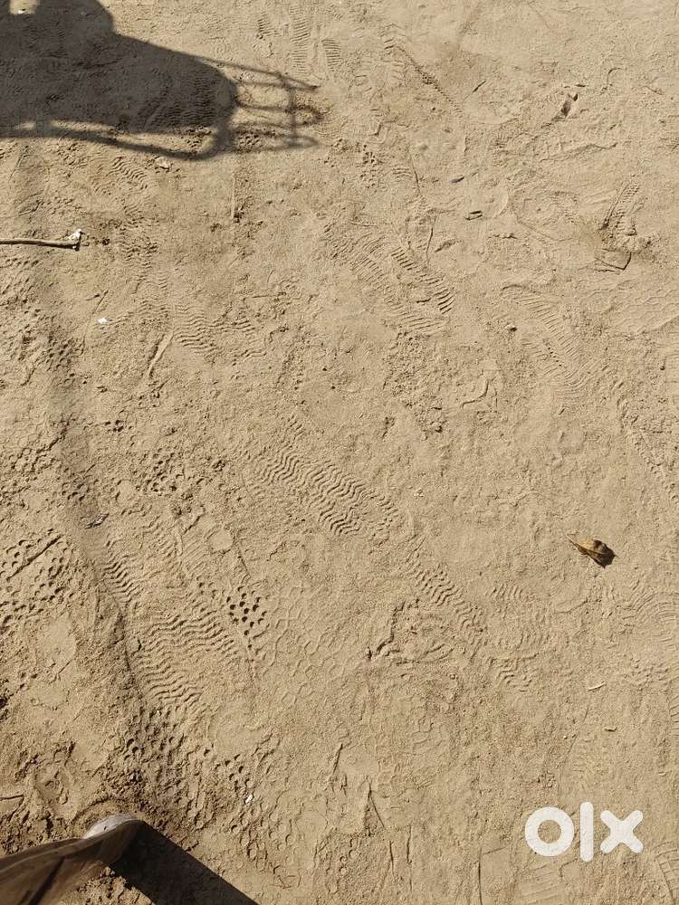 Plot h jo ki RTO office ke pas dono side road h ek side 25 fit or 30