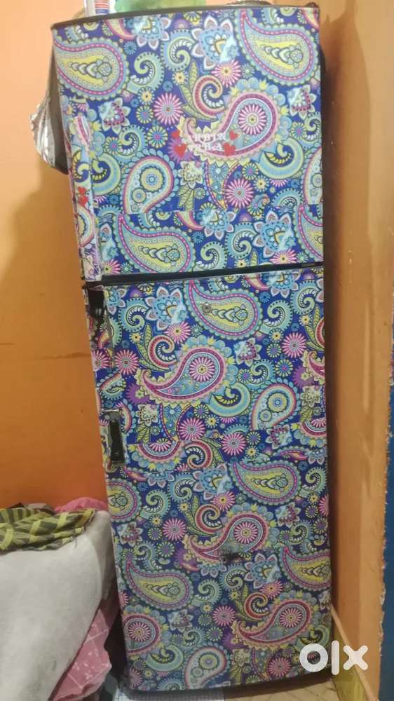 Fridge is running no problem but fridge handle is broken