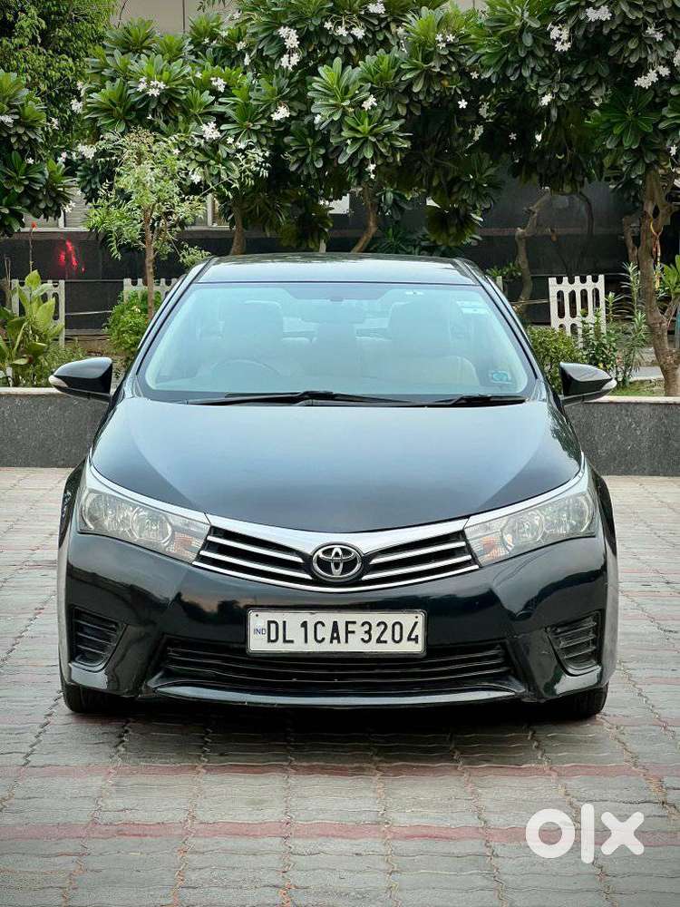 Toyota Corolla Altis 1.8 J, 2016, Petrol
