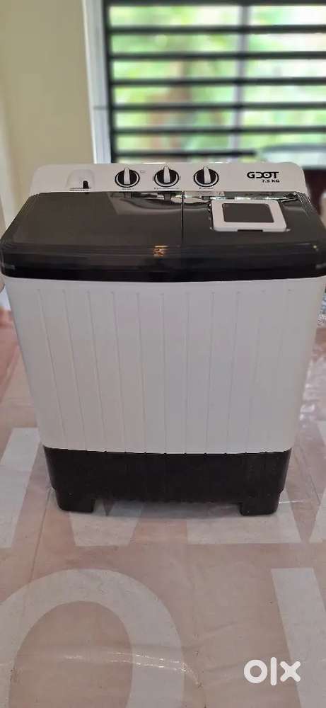 Urgent sale new semi automatic washing mechine 7.5kg
