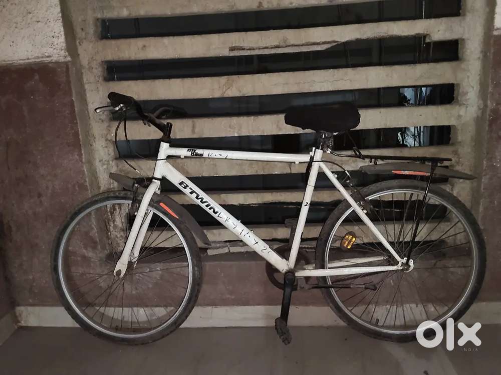 BTWIN MST CYCLE HA OR NEW 7 month