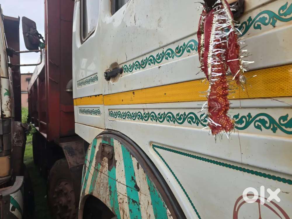 TATA TIPPER