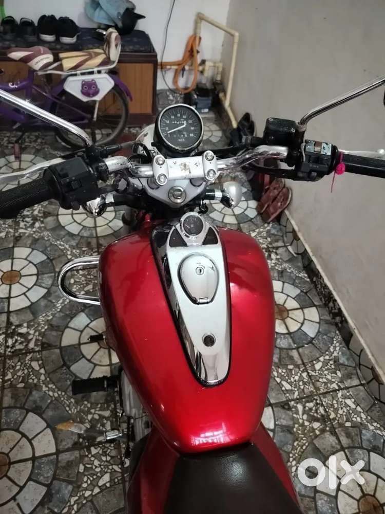 Bajaj Avenger 2015 model 220c