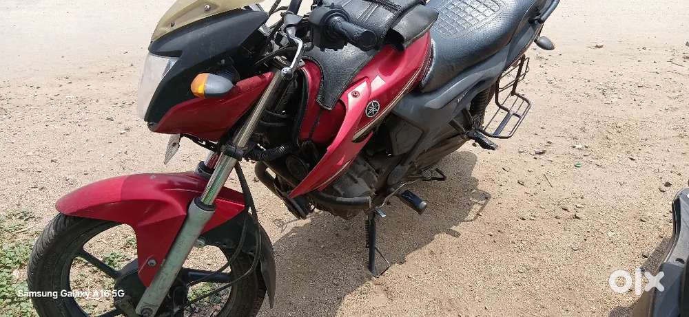 Yamaha SZX bike