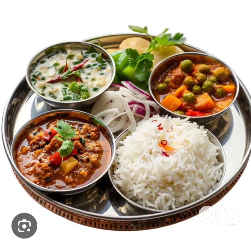 Cook chaiye hotel mein patna raza baza khana banane wala