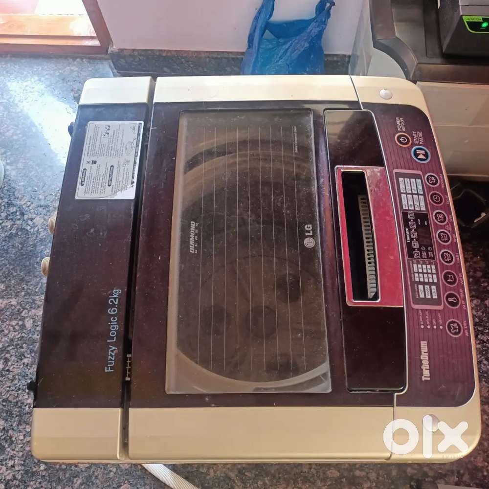 LG Fuzzy Logic 6.2kg top loading washing machine