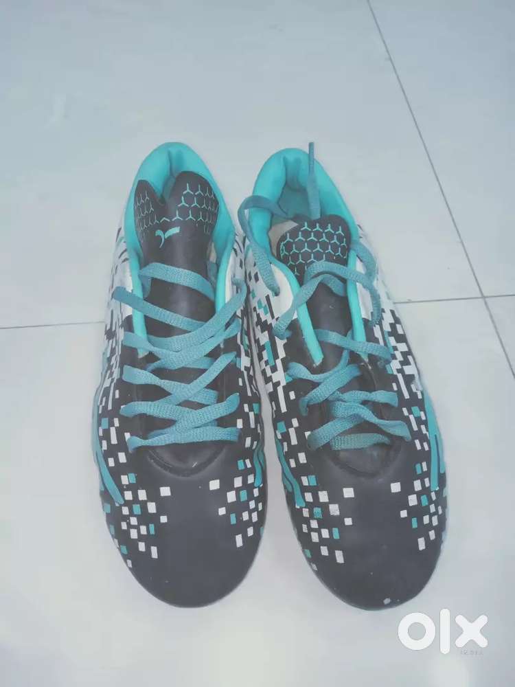 Football shoes