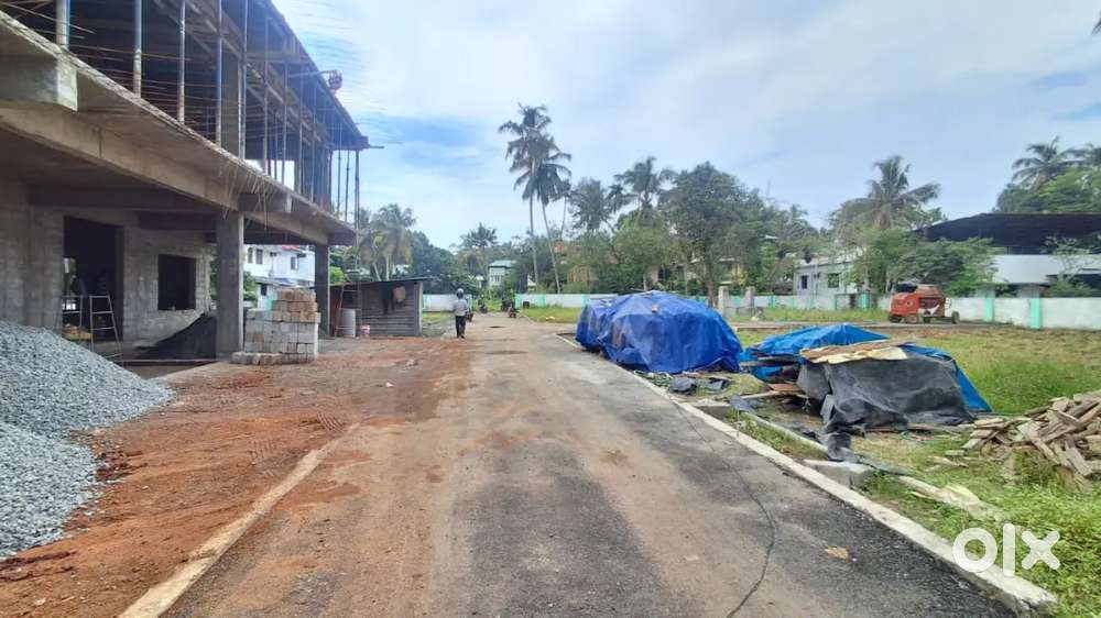 9, cent Polt for sale near tripunithura Petta