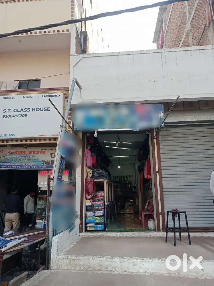 Commercial shop for sale good location