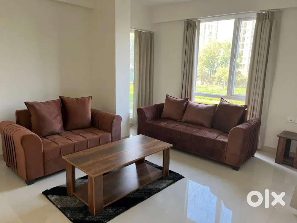 We have 1 bhk 2 bhk 3 bhk luxurious properties available