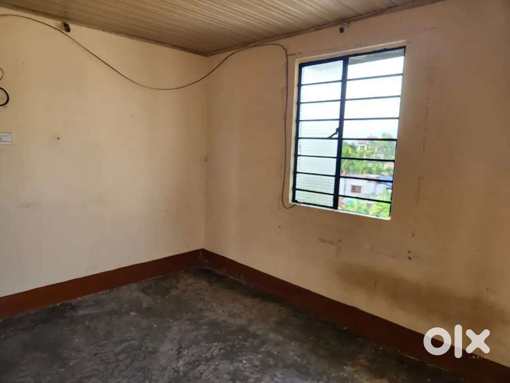 Singal room available for rent bartala near bartalla Bazar samarNagar