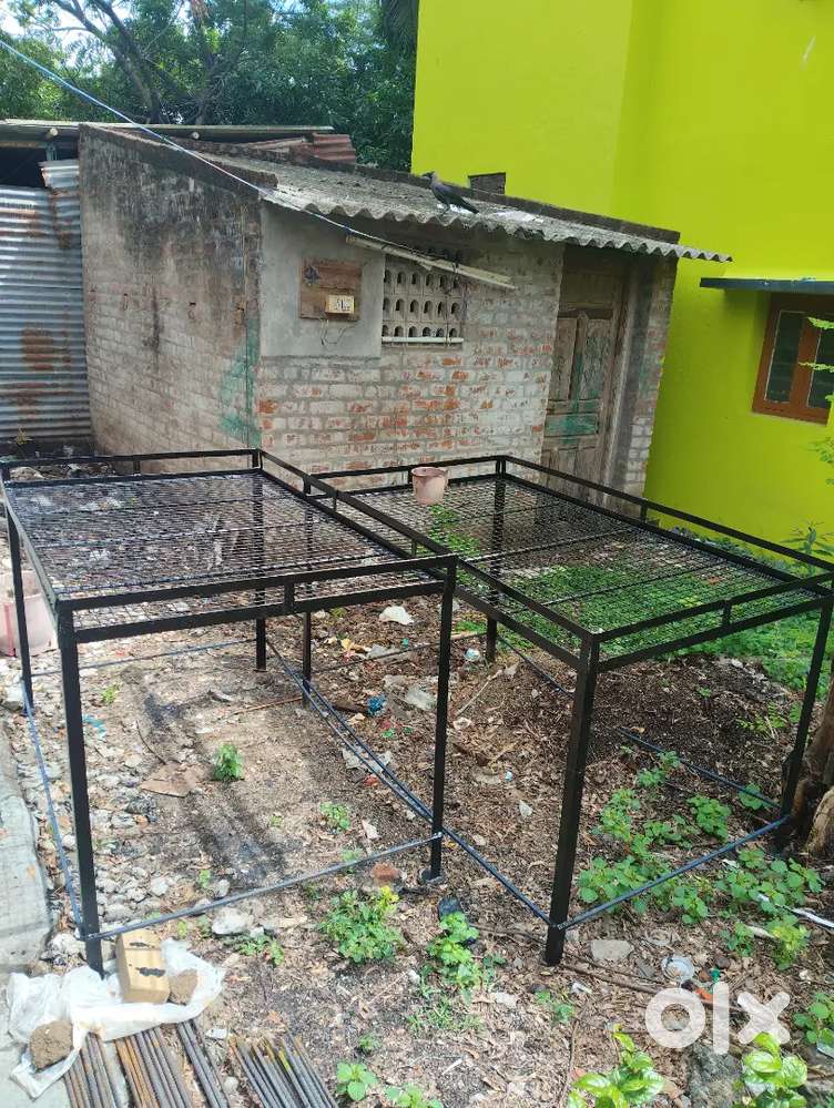 Vegetable stand