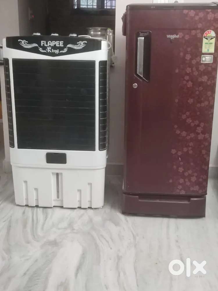 WHIRLPOOL ICE MAGIC 195L GOOD CONDITION FRIDGE  & HEAVY COOLER