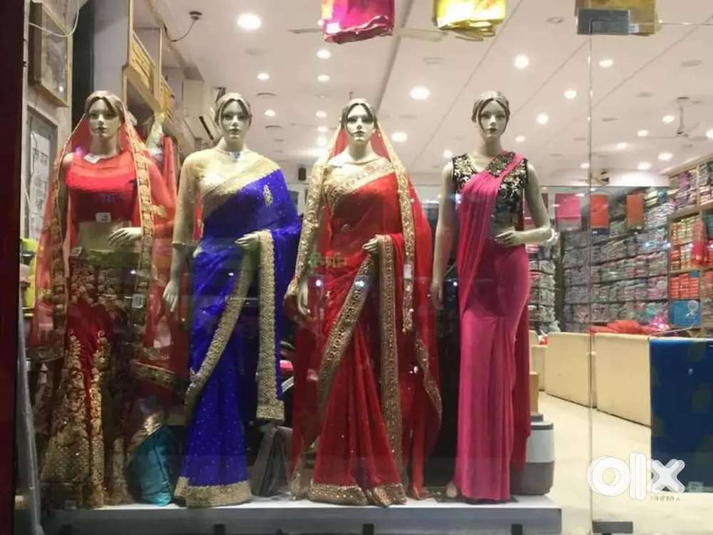 URGENT REQUIREMENT IN SAREE SHOWROOM IN LUCKNOW LOCATION !!