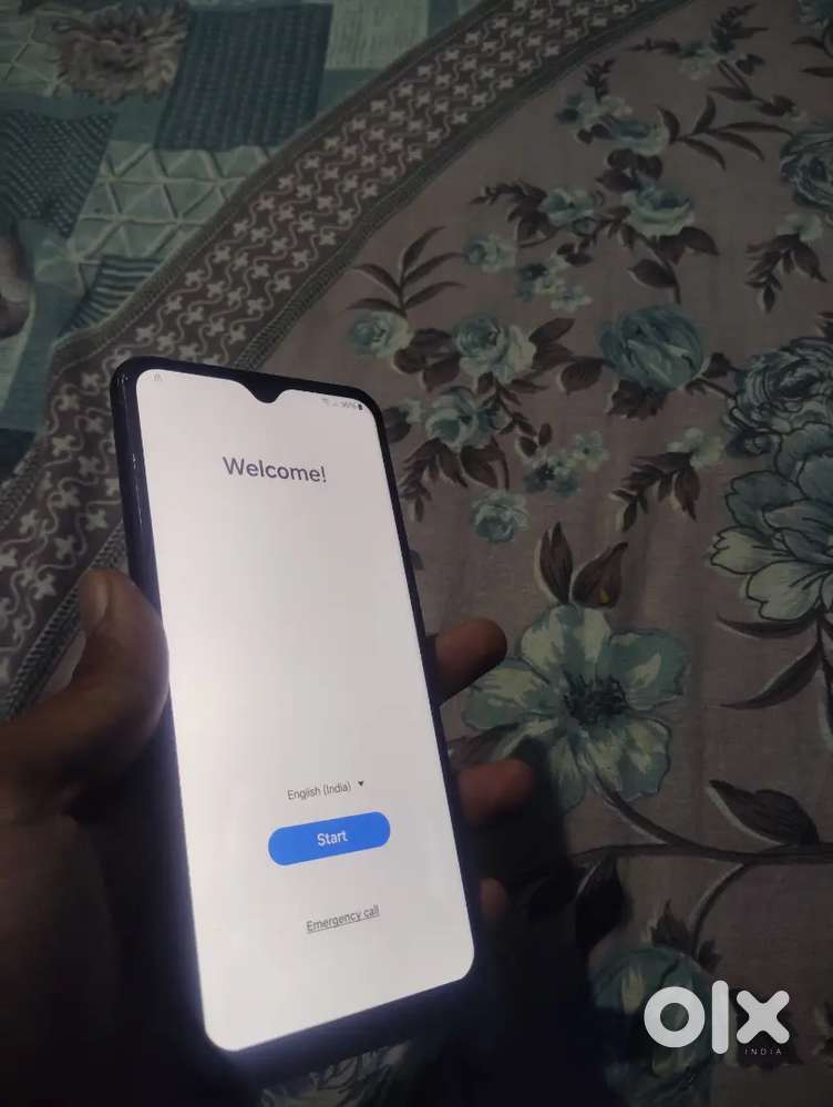 Samsung m13 very good condition bas lock hai uska lock torwa lena