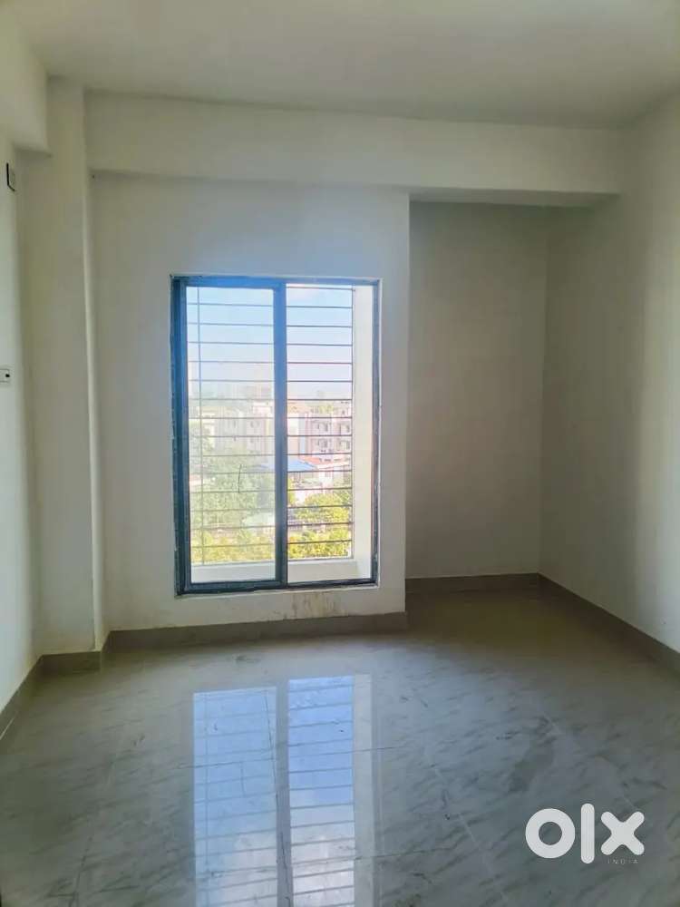 2bhk flat available Ahom Gaon Near DPS.rent 13000