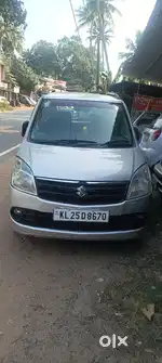 Maruti Suzuki Wagon R VXI, 2012, Petrol