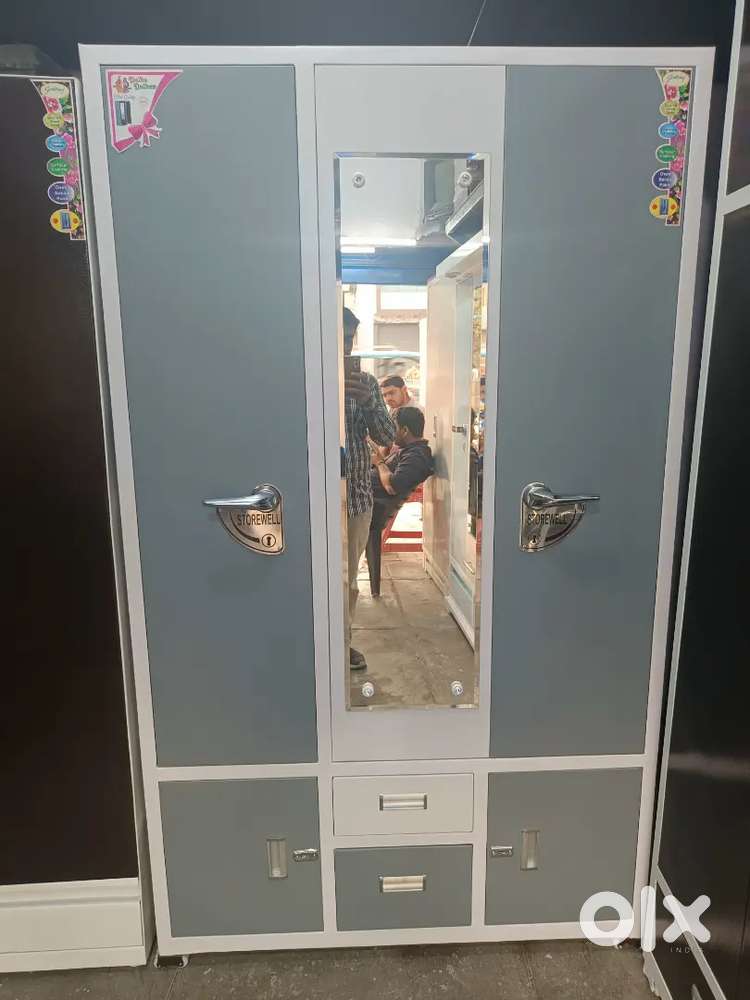Brand new dressing almirah (Gurgaon sector 6