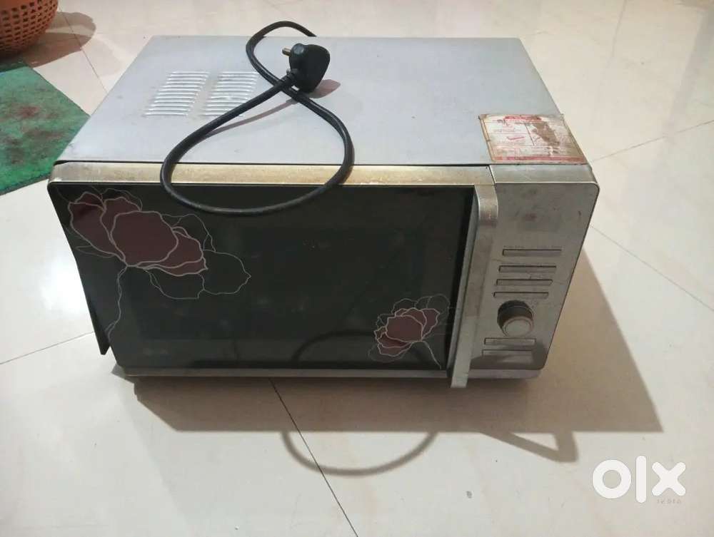 L.G MICROWAVE FULL WORKINGL.G MICROWAVE FULL WORKING