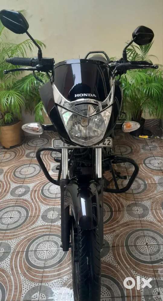 CB UNICORN